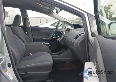 2013 Toyota Prius V Two from USA, damaged, VIN JTDZN3EU5D3262381